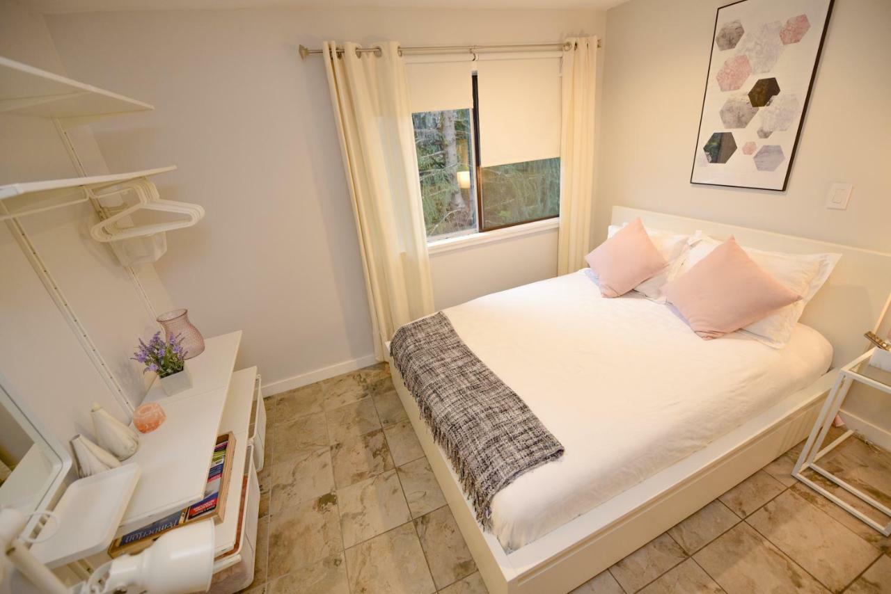 Newly Renovated Whistler Studio Εξωτερικό φωτογραφία
