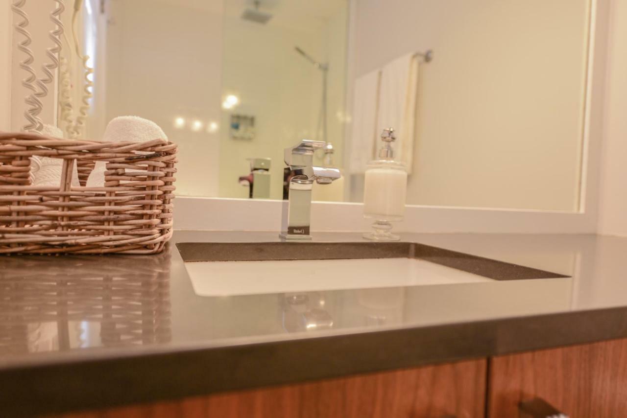 Newly Renovated Whistler Studio Εξωτερικό φωτογραφία